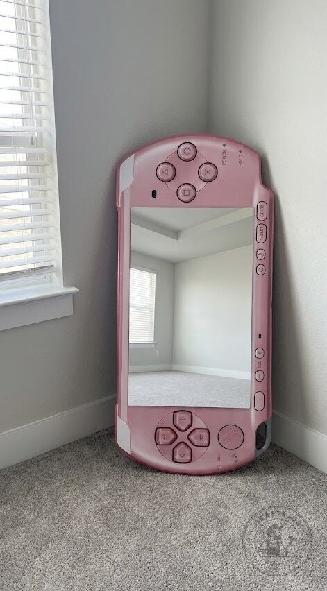 Sony Pink PSP Mirror Special Edition 2026 9 Sony Pink PSP Mirror Special Edition 2026